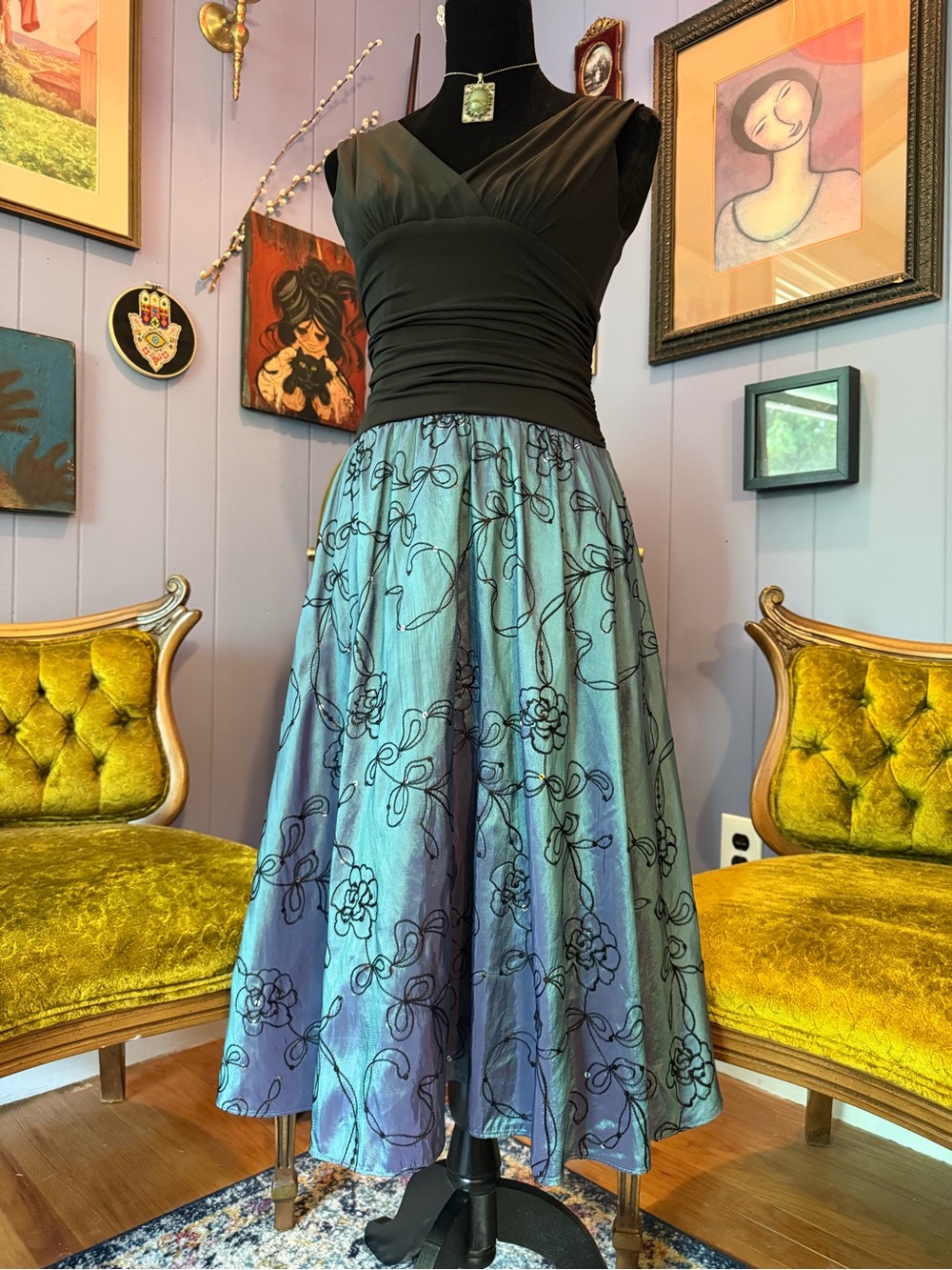 Vtg  S.L. Fashions Iridescent Sage Green, Purple, And Blue Floral V Neck Dress - Picture 6 of 8